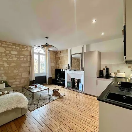 Cosy Centre Apartment *