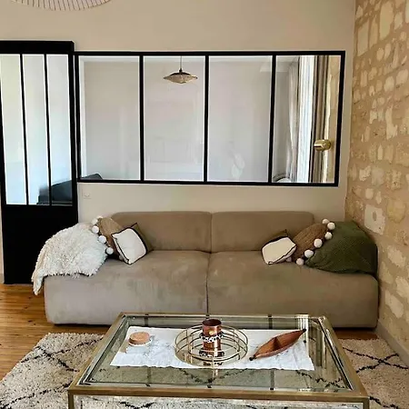 Cosy Centre *